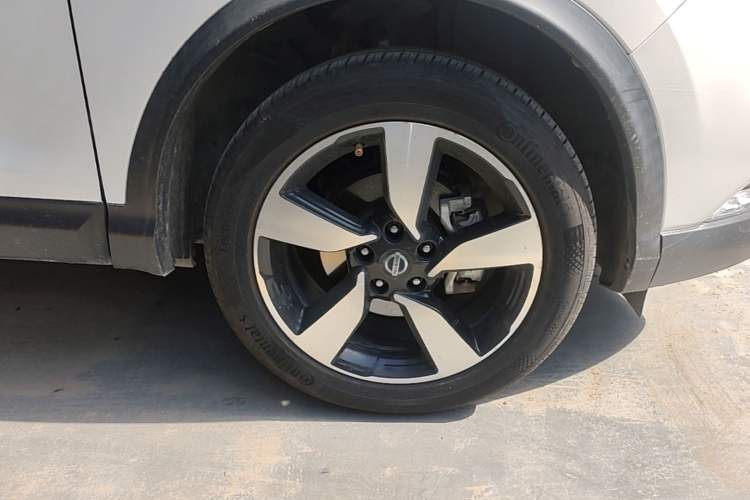 Used Nissan Qashqai 2017 2.0L CVT Smart Enjoyment Version China V Standard Right Front Wheel Hub