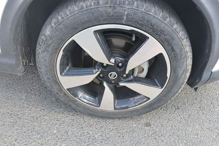 Used Nissan Qashqai 2017 2.0L CVT Smart Enjoyment Version China V Standard Right Front Wheel Hub