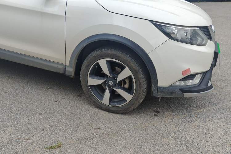 Used Nissan Qashqai 2017 2.0L CVT Smart Enjoyment Version China V Standard Right Front Wheel Hub