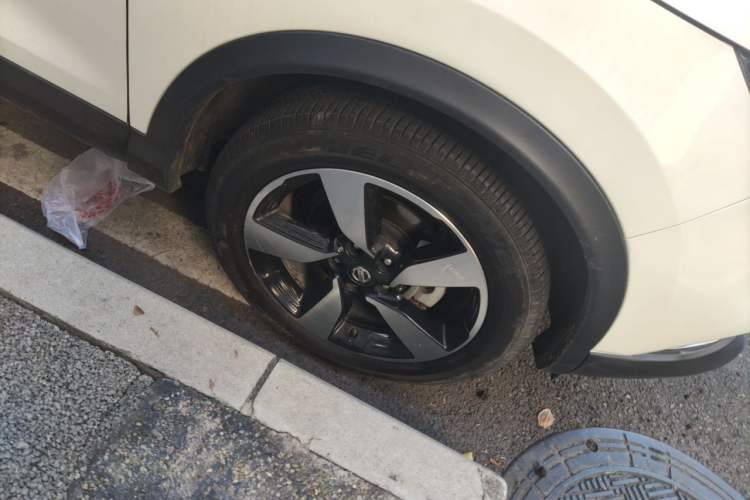Used Nissan Qashqai 2017 2.0L CVT Smart Enjoyment Version China V Standard Right Front Wheel Hub