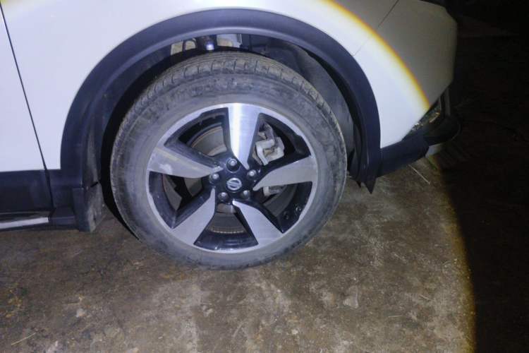 Used Nissan Qashqai 2017 2.0L CVT Smart Enjoyment Version China VI Standard Right Front Wheel Hub