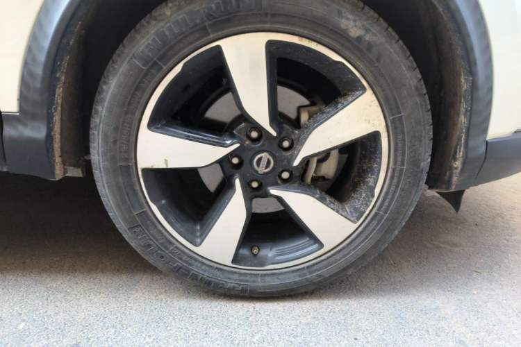 Used Nissan Qashqai 2017 2.0L CVT Luxury Edition China V Standard Right Front Wheel Hub