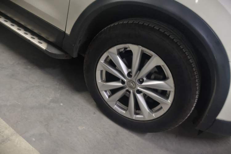 Used Nissan Qashqai 2017 2.0L CVT Elite Edition China V Standard Right Front Wheel Hub