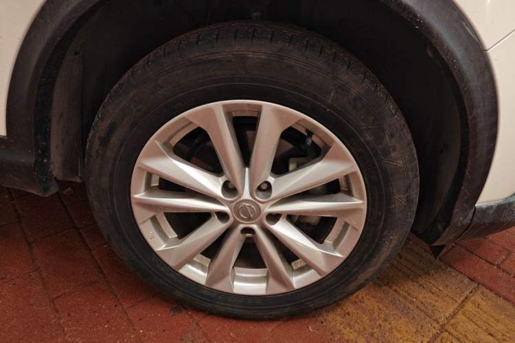 Used Nissan Qashqai 2017 1.2T Manual Fashion Edition Right Front Wheel Hub
