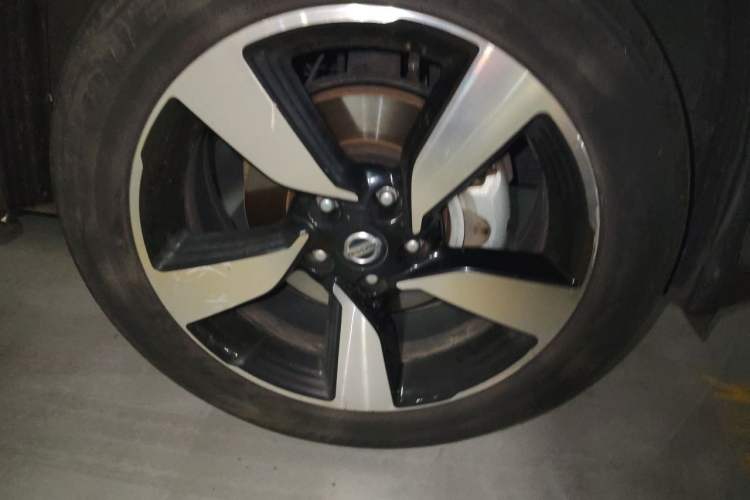 Used Nissan Qashqai 2017 2.0L CVT Smart Enjoyment Version China V Standard Right Front Wheel Hub