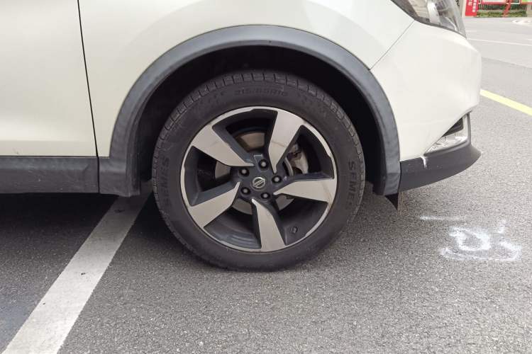 Used Nissan Qashqai 2017 2.0L CVT Smart Enjoyment Version China VI Standard Right Front Wheel Hub