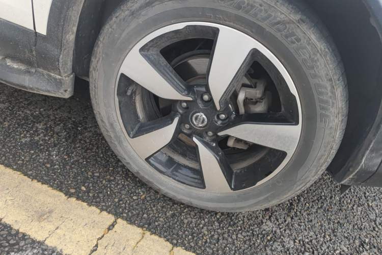 Used Nissan Qashqai 2017 2.0L CVT Smart Enjoyment Version China V Standard Right Front Wheel Hub