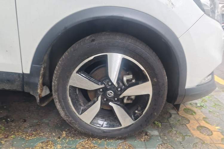 Used Nissan Qashqai 2017 2.0L CVT Smart Enjoyment Version China V Standard Right Front Wheel Hub