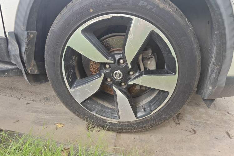 Used Nissan Qashqai 2017 2.0L CVT Smart Enjoyment Version China V Standard Right Front Wheel Hub