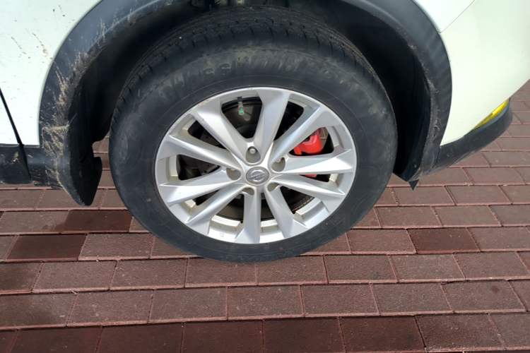 Used Nissan Qashqai 2017 2.0L CVT Elite Edition China V Standard Right Front Wheel Hub