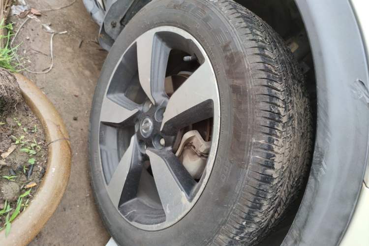 Used Nissan Qashqai 2017 2.0L CVT Luxury Edition China V Standard Right Front Wheel Hub