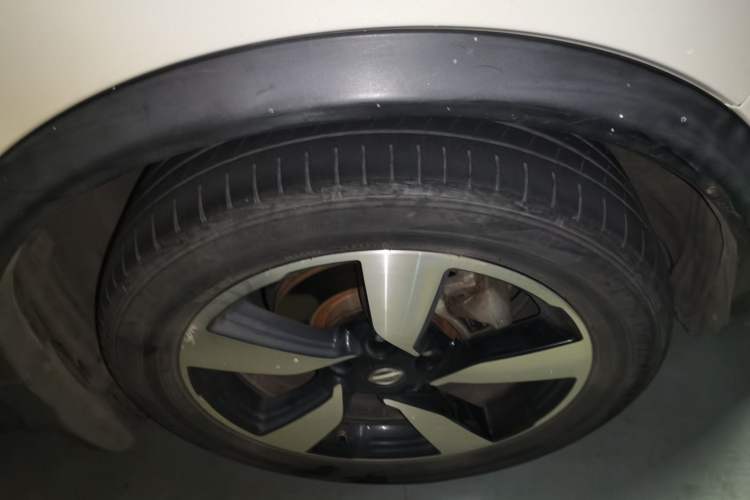 Used Nissan Qashqai 2017 2.0L CVT Smart Enjoyment Version China V Standard Right Front Wheel Hub