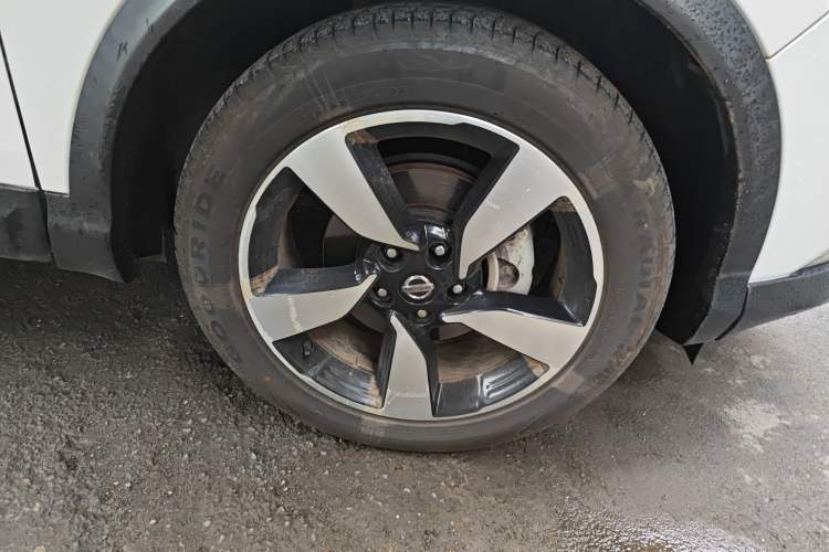 Used Nissan Qashqai 2017 2.0L CVT Luxury Edition China V Standard Right Front Wheel Hub