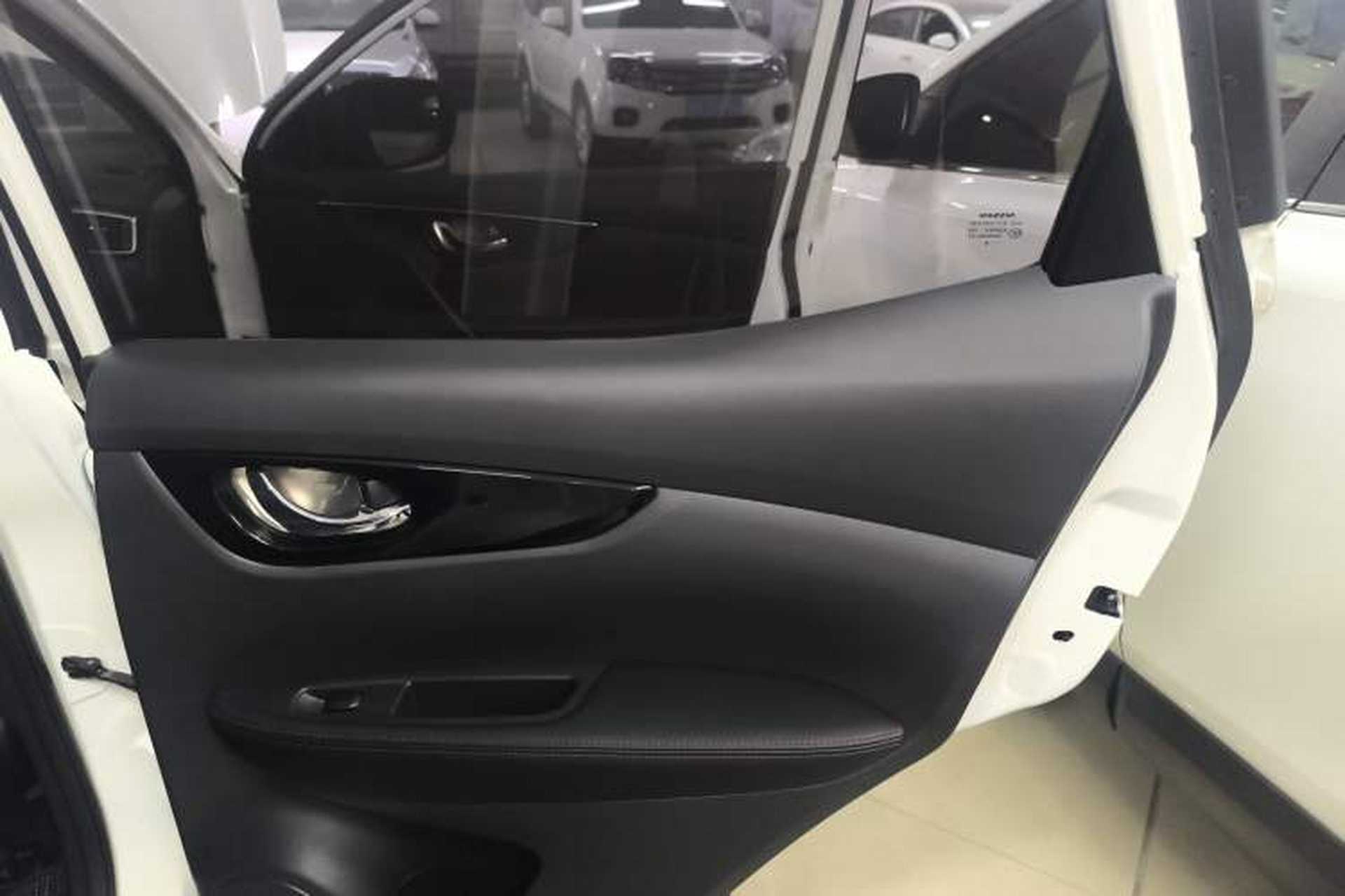 Used Nissan Qashqai 2017 2.0L CVT Smart Enjoyment Version China V Standard Right Rear Door Interior