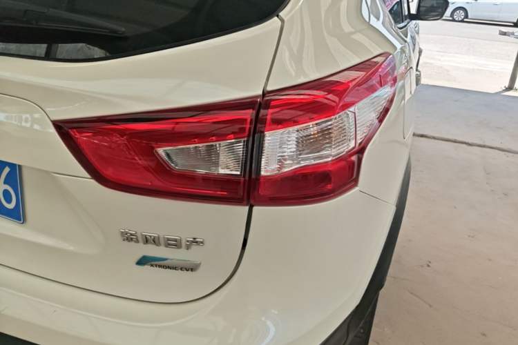 Used Nissan Qashqai 2017 2.0L CVT Smart Enjoyment Version China V Standard Right Rear Taillight