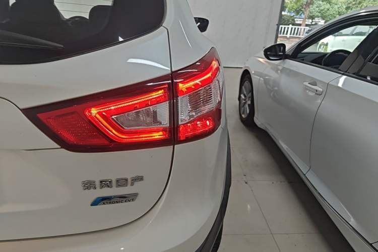 Used Nissan Qashqai 2017 2.0L CVT Smart Enjoyment Version China VI Standard Right Rear Taillight