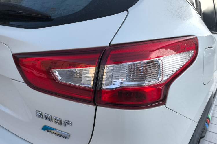 Used Nissan Qashqai 2017 2.0L CVT Elite Edition China VI Standard Right Rear Taillight