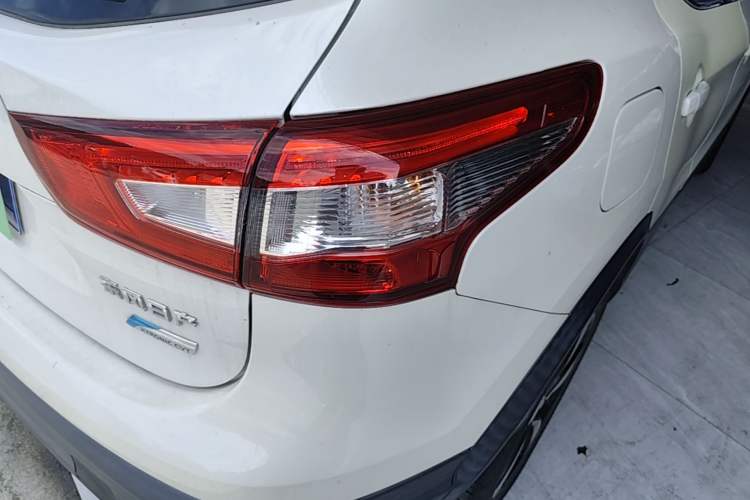 Used Nissan Qashqai 2017 2.0L CVT Smart Enjoyment Version China VI Standard Right Rear Taillight