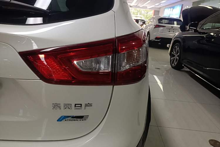 Used Nissan Qashqai 2017 2.0L CVT Luxury Edition China V Standard Right Rear Taillight