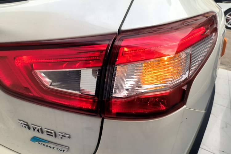 Used Nissan Qashqai 2017 2.0L CVT Smart Enjoyment Version China V Standard Right Rear Taillight