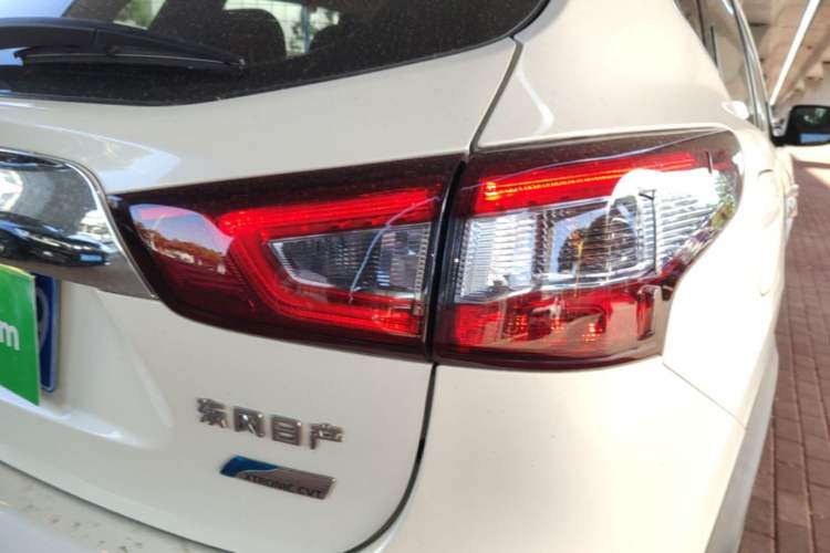 Used Nissan Qashqai 2017 2.0L CVT Elite Edition China V Standard Right Rear Taillight