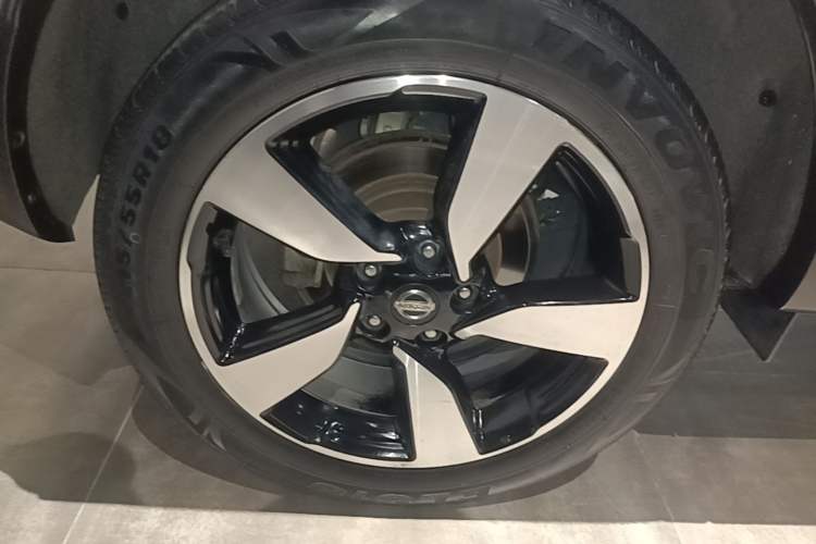Used Nissan Qashqai 2017 2.0L CVT Luxury Edition China V Standard Right Rear Wheel Hub