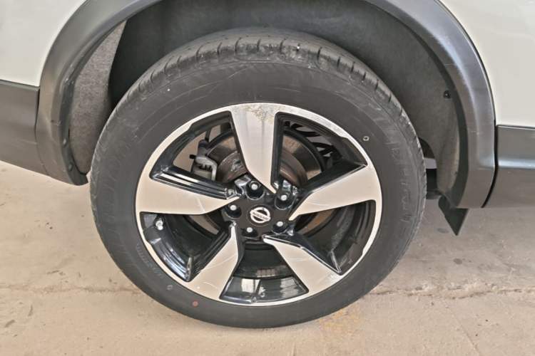 Used Nissan Qashqai 2017 2.0L CVT Smart Enjoyment Version China V Standard Right Rear Wheel Hub