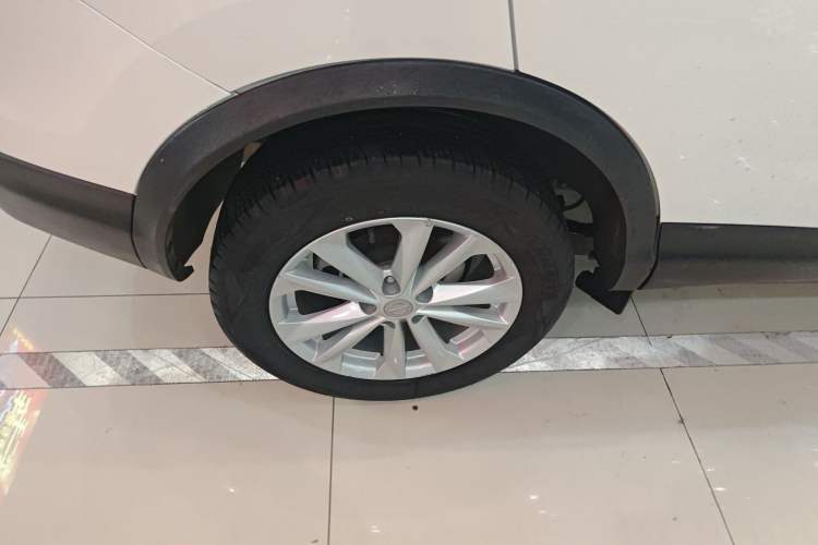 Used Nissan Qashqai 2017 2.0L CVT Elite Edition China V Standard Right Rear Wheel Hub