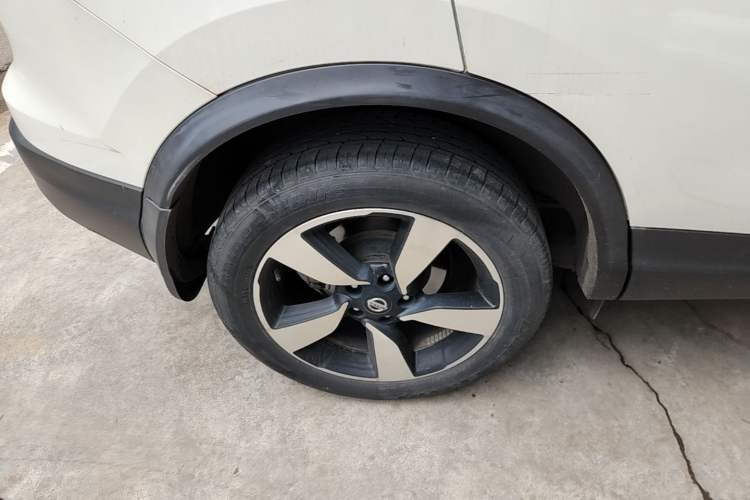 Used Nissan Qashqai 2017 2.0L CVT Luxury Edition China V Standard Right Rear Wheel Hub