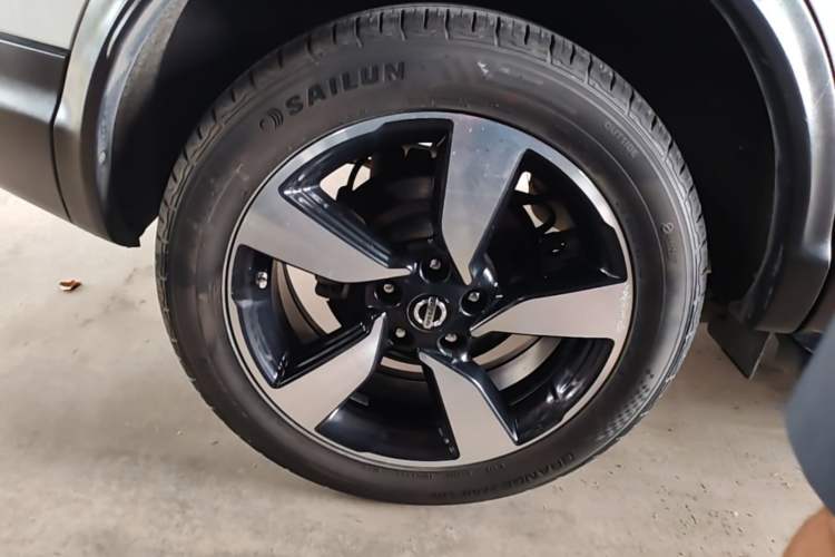 Used Nissan Qashqai 2017 2.0L CVT Smart Enjoyment Version China V Standard Right Rear Wheel Hub