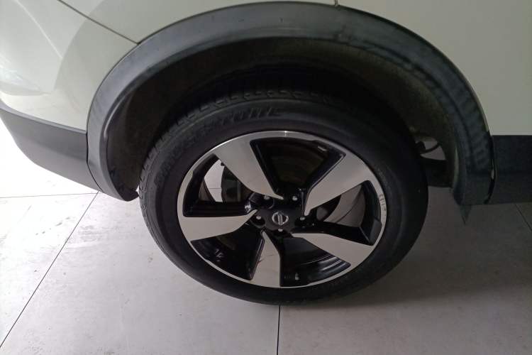 Used Nissan Qashqai 2017 2.0L CVT Smart Enjoyment Version China V Standard Right Rear Wheel Hub