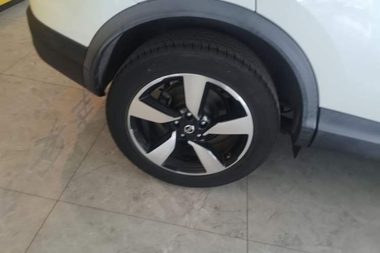 Used Nissan Qashqai 2017 2.0L CVT Luxury Edition China V Standard Right Rear Wheel Hub