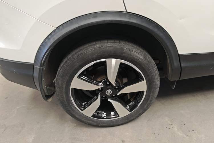 Used Nissan Qashqai 2017 2.0L CVT Smart Enjoyment Version China V Standard Right Rear Wheel Hub