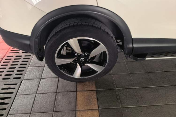 Used Nissan Qashqai 2017 2.0L CVT Smart Enjoyment Version China V Standard Right Rear Wheel Hub