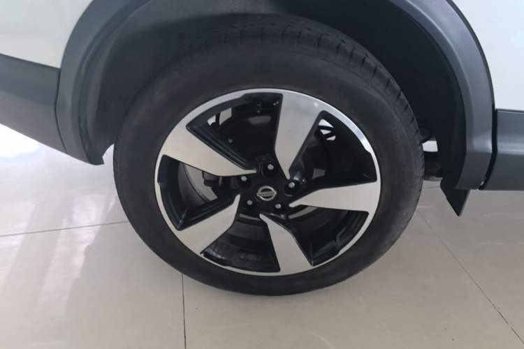 Used Nissan Qashqai 2017 2.0L CVT Smart Enjoyment Version China VI Standard Right Rear Wheel Hub