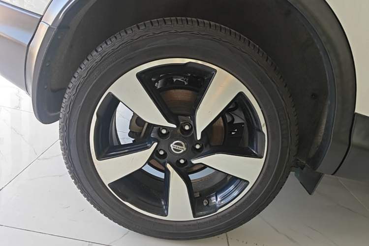 Used Nissan Qashqai 2017 2.0L CVT Smart Enjoyment Version China V Standard Right Rear Wheel Hub