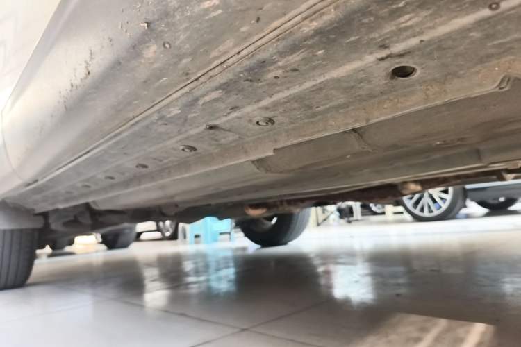 Used Nissan Qashqai 2017 2.0L CVT Elite Edition China V Standard Right Side Sill