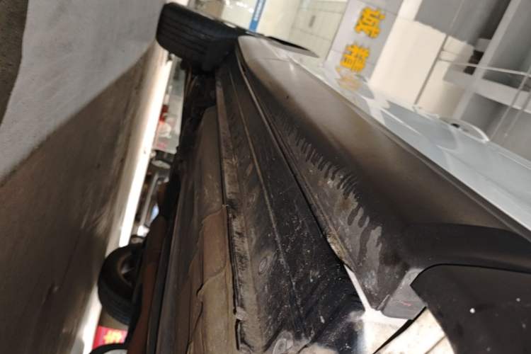 Used Nissan Qashqai 2017 2.0L CVT Luxury Edition China VI Standard Right Side Sill
