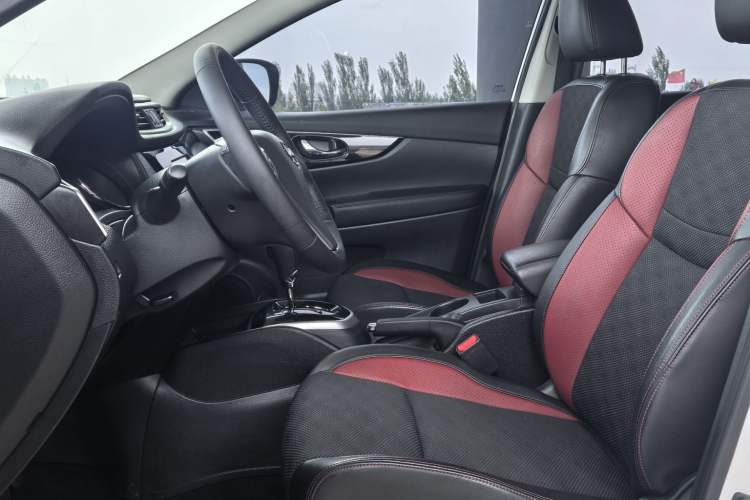 Used Nissan Qashqai 2017 2.0L CVT Smart Enjoyment Version China VI Standard Roof