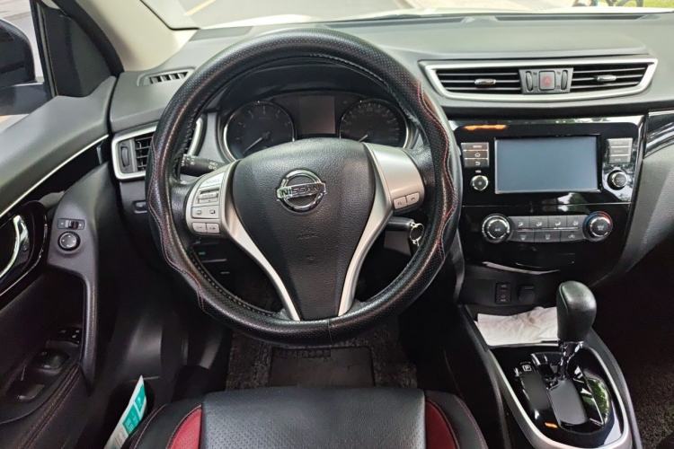 Used Nissan Qashqai 2017 2.0L CVT Smart Enjoyment Version China V Standard Steering Wheel