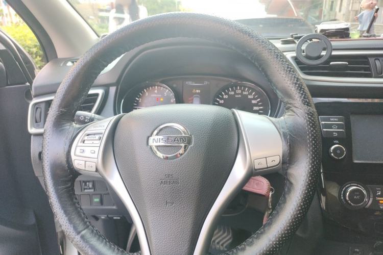 Used Nissan Qashqai 2017 2.0L CVT Smart Enjoyment Version China V Standard Steering Wheel