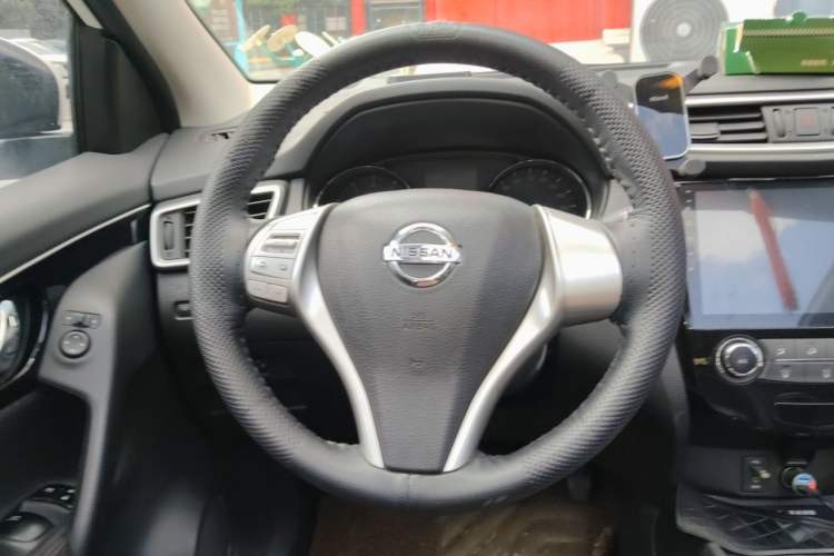Used Nissan Qashqai 2017 2.0L CVT Luxury Edition China V Standard Steering Wheel