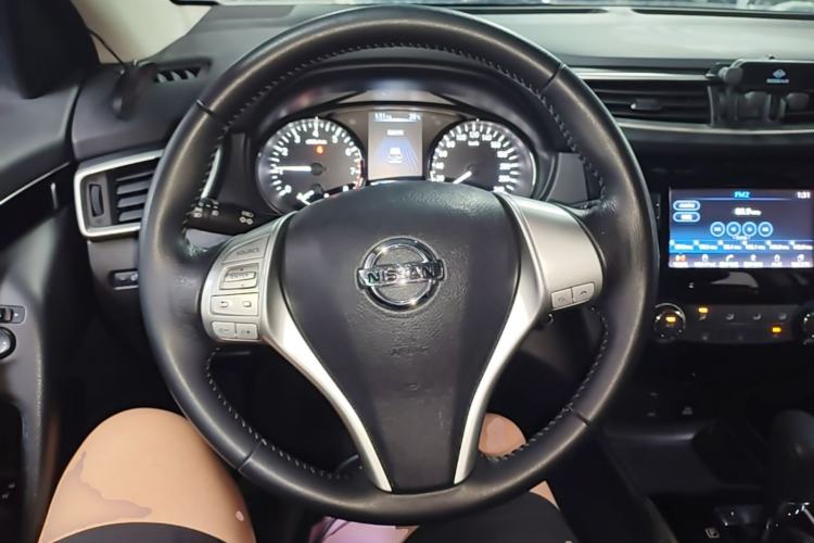 Used Nissan Qashqai 2017 2.0L CVT Smart Enjoyment Version China V Standard Steering Wheel