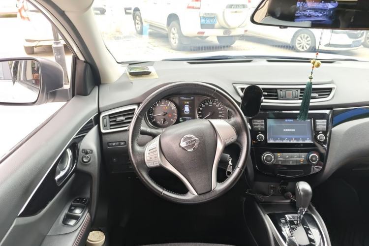Used Nissan Qashqai 2017 2.0L CVT Smart Enjoyment Version China V Standard Steering Wheel
