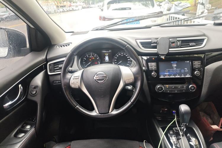 Used Nissan Qashqai 2017 2.0L CVT Smart Enjoyment Version China V Standard Steering Wheel