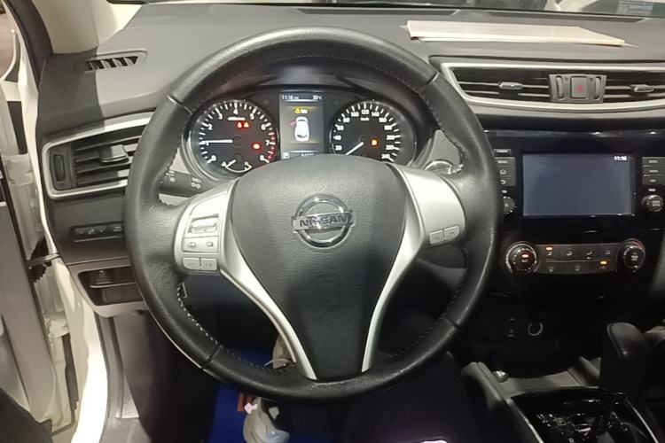 Used Nissan Qashqai 2017 2.0L CVT Luxury Edition China V Standard Steering Wheel