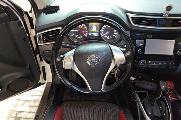Used Nissan Qashqai 2017 2.0L CVT Smart Enjoyment Version China V Standard Steering Wheel