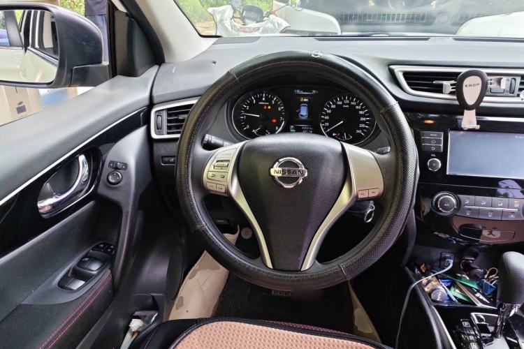 Used Nissan Qashqai 2017 2.0L CVT Elite Edition China V Standard Steering Wheel