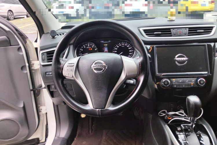 Used Nissan Qashqai 2017 2.0L CVT Elite Edition China V Standard Steering Wheel
