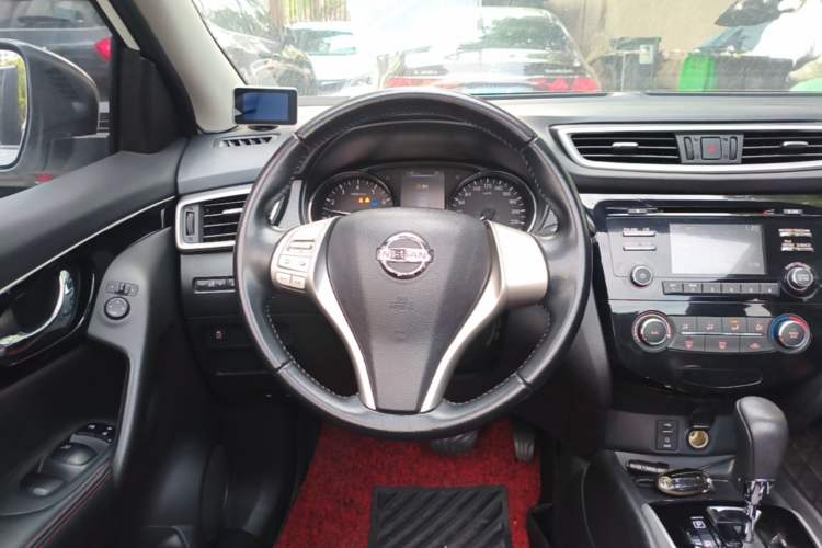 Used Nissan Qashqai 2017 2.0L CVT Luxury Edition China V Standard Steering Wheel
